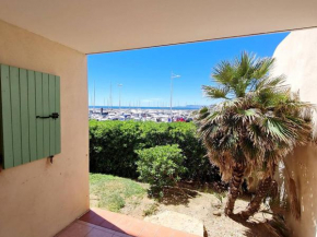 Appartement Six-Fours-les-Plages, 3 pièces, 6 personnes - FR-1-316-145